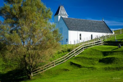 Travel Photograph: Uig Church by Nat Coalson